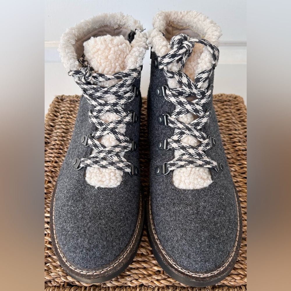 Madden NYC Women’s Fleece Trim Hiking Boots Size 9